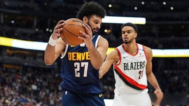 穆雷连续二十场比赛得分超过大胜，篮网挑战极限！