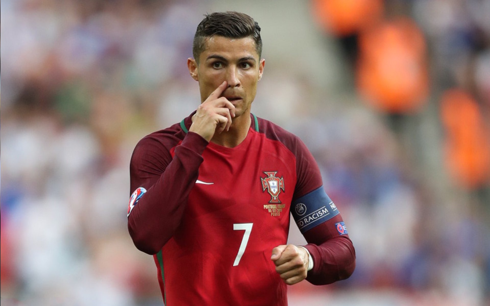 德布劳内重要时刻表现优异，老鹰带队取胜！全场沸腾不已